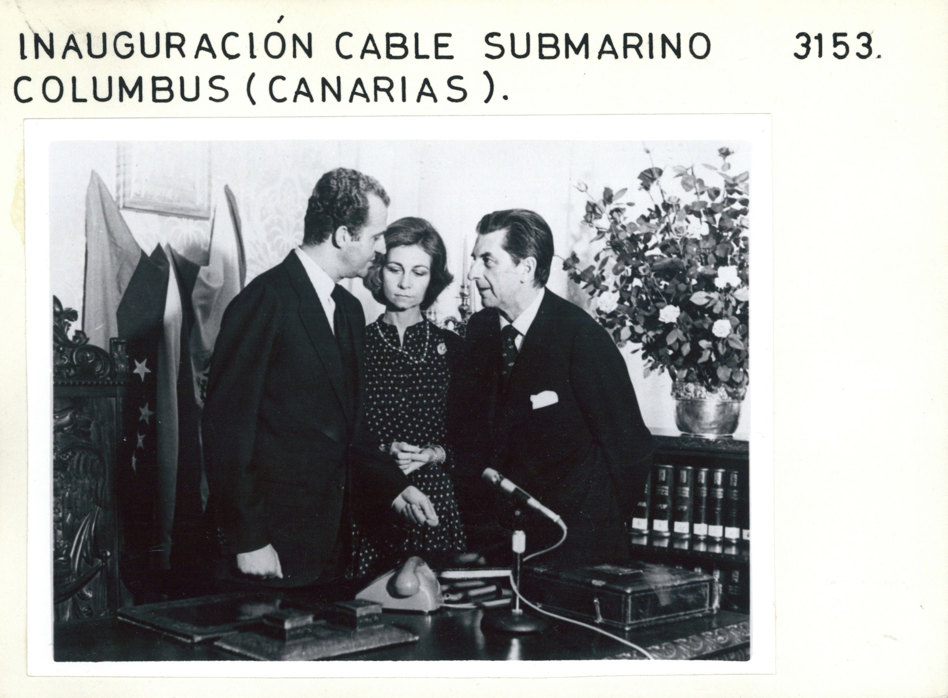 Inauguracion cable submarino Columbus
